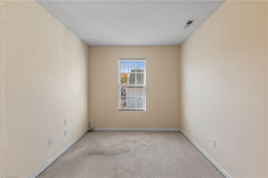 2755 Amesbury Road Winston-Salem, NC 27103 - Photo 32 of 43