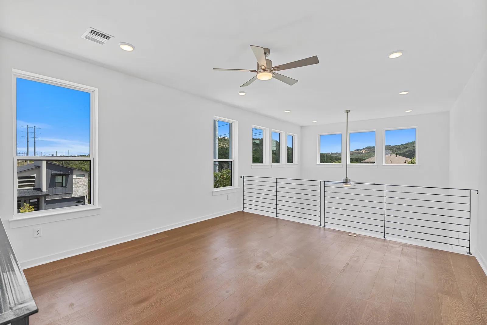 405 Austin Hts Road Lakeway, TX 78738 - Photo 24 of 40 Gallery Image 24