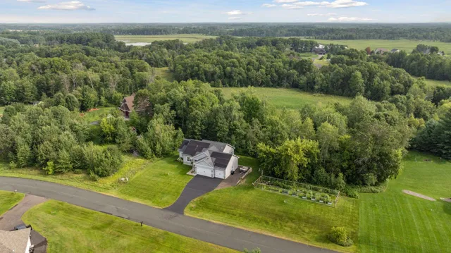 $539,900 | 959 239th Avenue Northwest, St. Francis, MN 55070