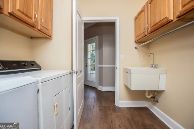 $439,000 | 9800 Court Lynn Lane, Winston, GA 30187