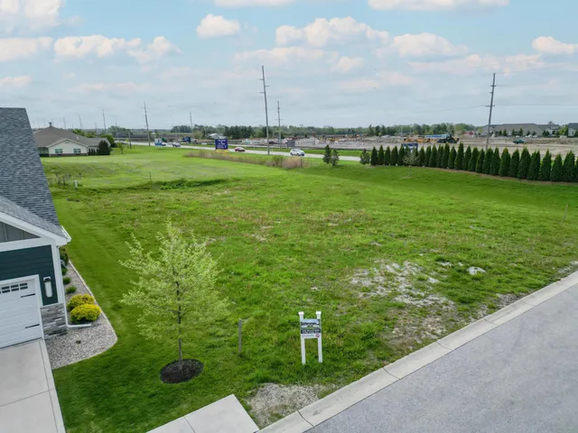 a view of a garden and basketball court