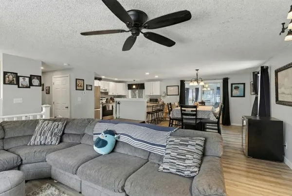 $659,000 | 8 Arbor View Lane, Scarborough, ME 04074