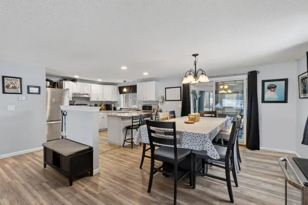 $659,000 | 8 Arbor View Lane, Scarborough, ME 04074