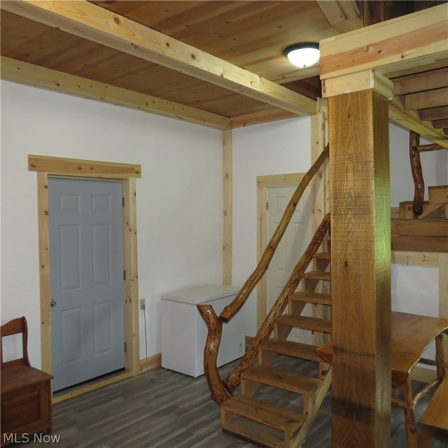 7113 Dial Road Southwest Carrollton, OH 44615 - Photo 11 of 29 Gallery Image 11