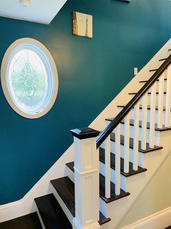 37 Nevins Road Methuen, MA 01844 - Photo 4 of 42 Gallery Image 4