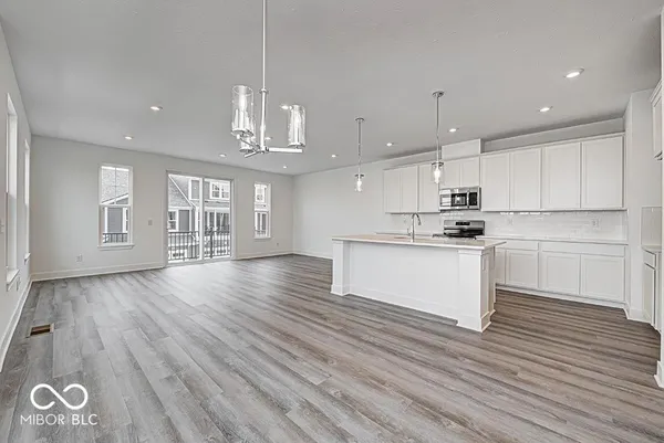 $399,999 | 5748 Arcade Boulevard, McCordsville, IN 46055