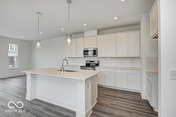 $399,999 | 5748 Arcade Boulevard, McCordsville, IN 46055
