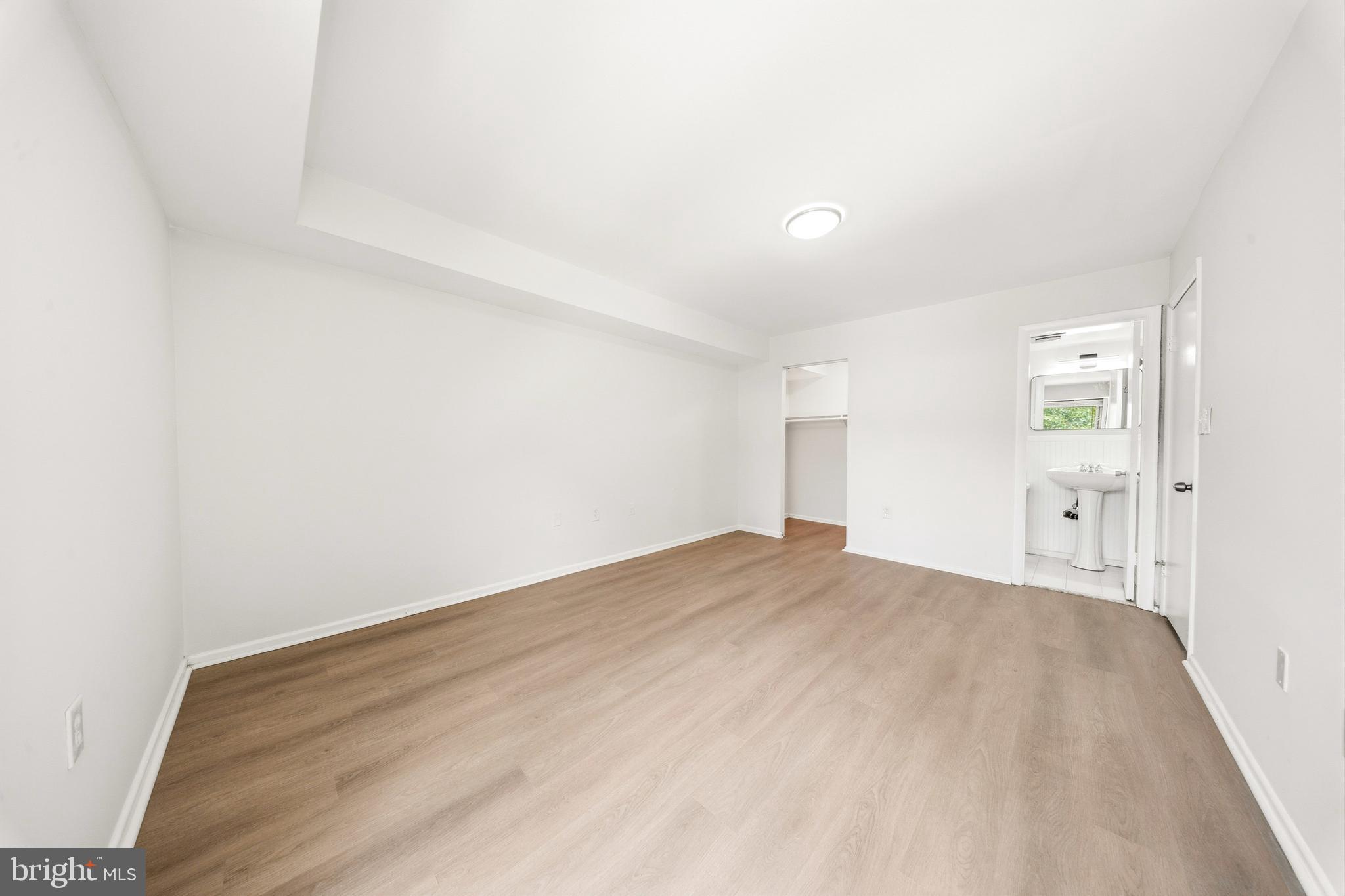 2202 Greenery Lane, Unit 30122 Silver Spring, MD 20906 - Photo 18 of 33 Primary Bedroom