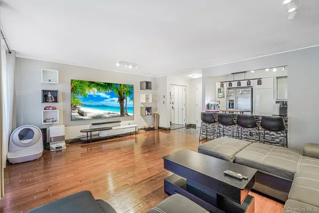 $579,888 | 40 Wellington Court | Heartland Village