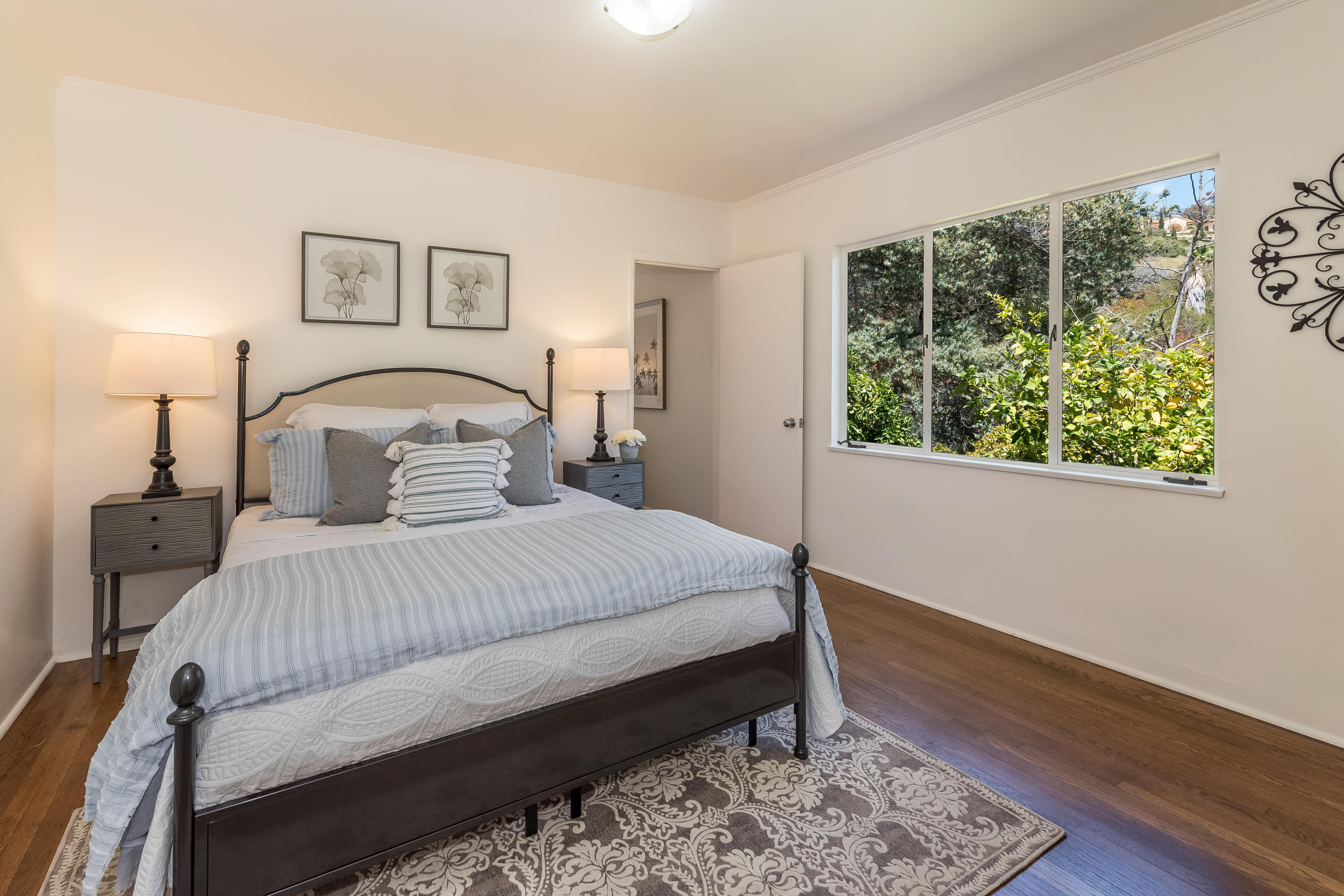 557 Scenic Drive Santa Barbara, CA 93103 - Photo 16 of 21 Bedroom 2