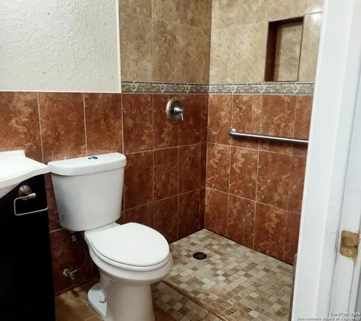 $1,600 | 3826 Miho, San Antonio, TX 78223