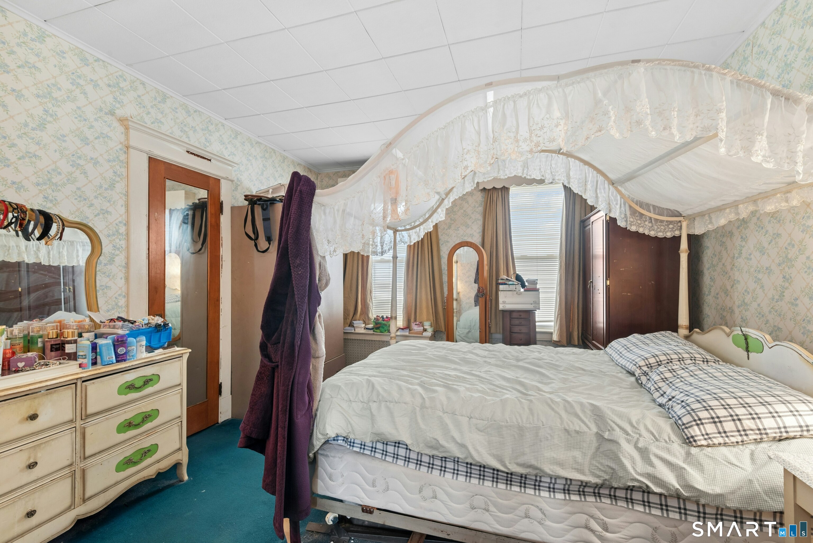 308 Highland Avenue Waterbury, CT 06708 - Photo 13 of 39