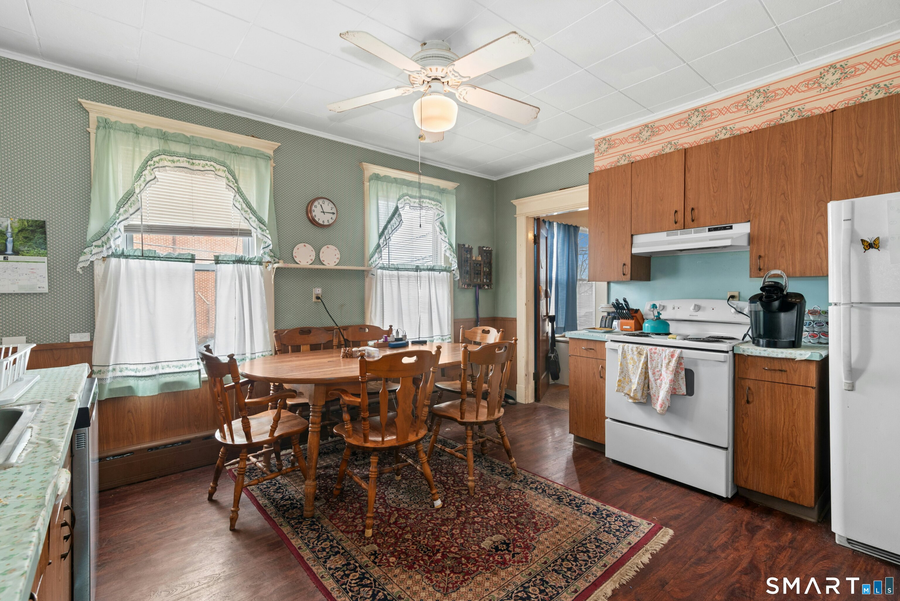 308 Highland Avenue Waterbury, CT 06708 - Photo 17 of 39