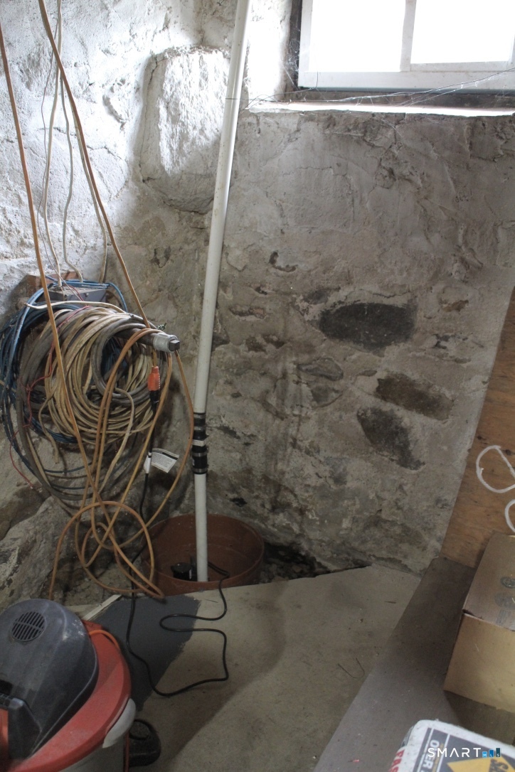 308 Highland Avenue Waterbury, CT 06708 - Photo 35 of 39