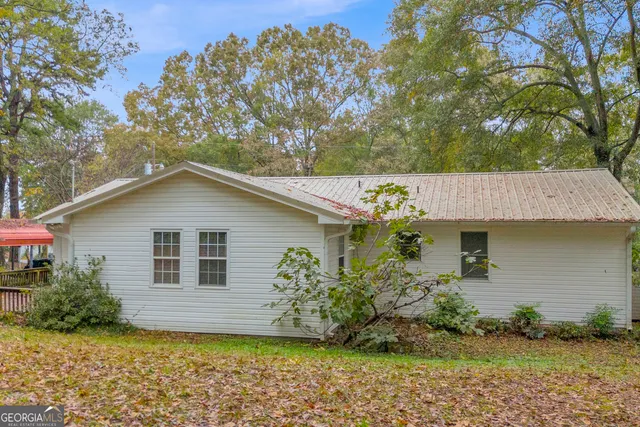 a view of outdoor space with fountain