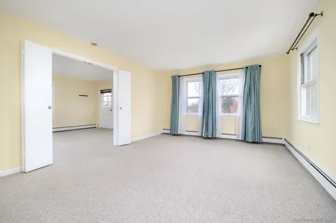 $2,250 | 75 Soundview Avenue, Stamford, CT 06902