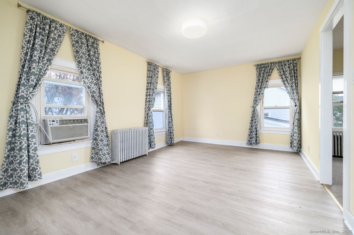 75 Soundview Avenue Stamford, CT 06902 - Photo 8 of 10