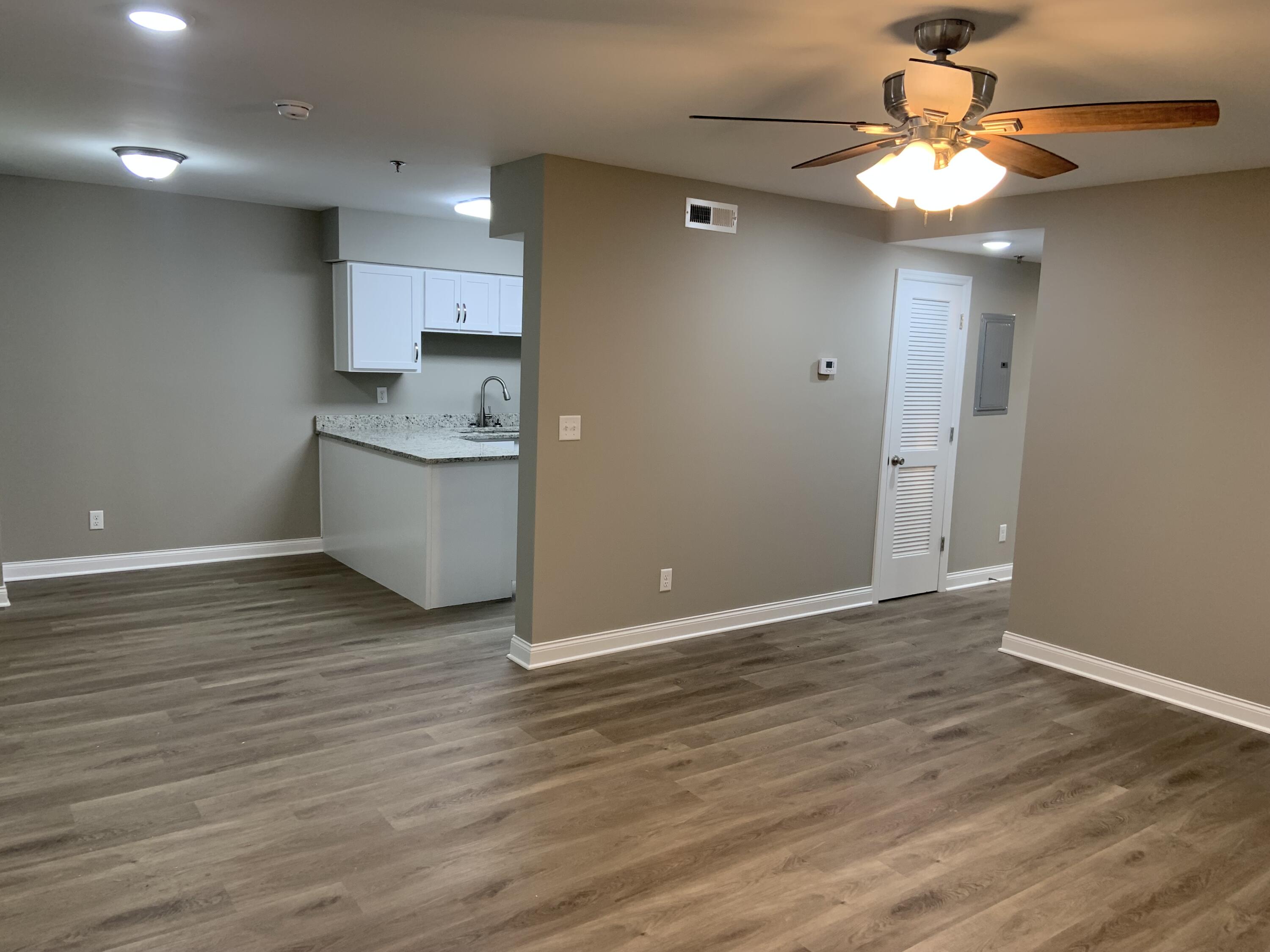 900 Mountain Creek Road, Unit 162 Chattanooga, TN 37405 - Photo 5 of 15 IMG_8548