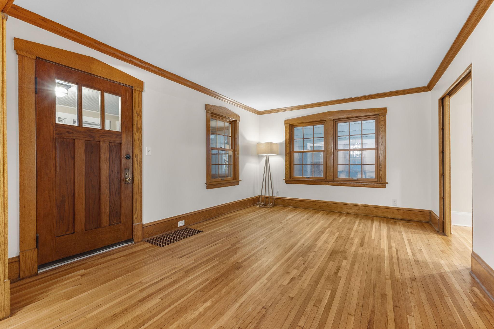 6045 Clinton Avenue Minneapolis, MN 55419 - Photo 9 of 73