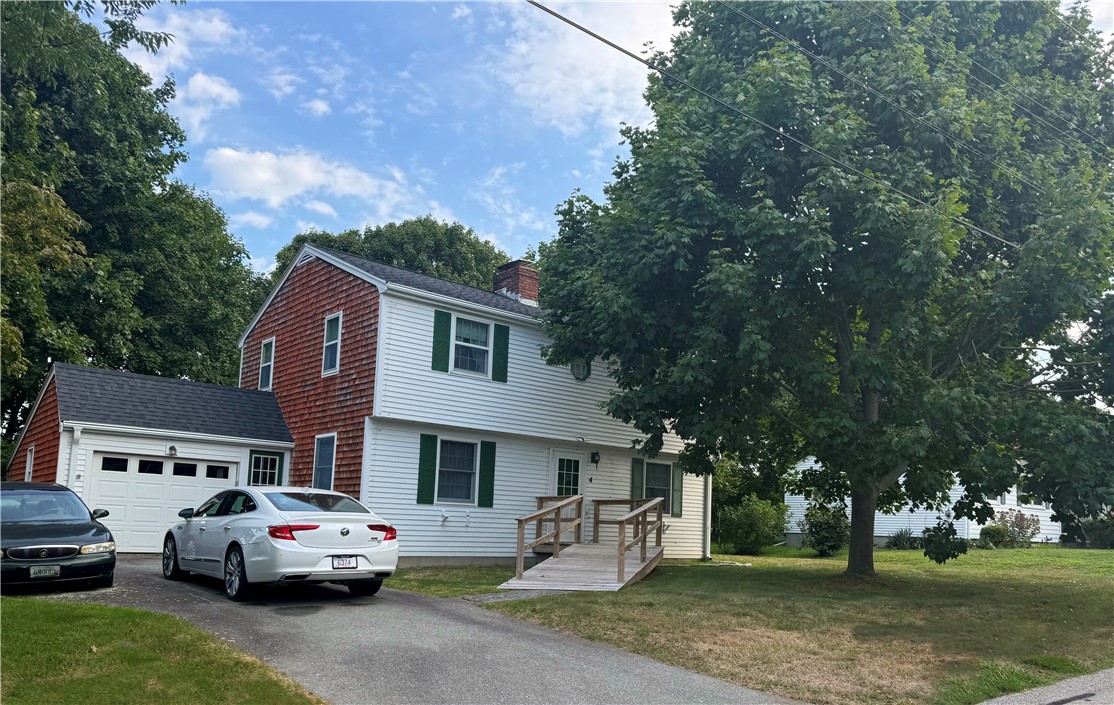 4 Longmeadow Avenue Middletown, RI 02842 - Photo 1 of 1
