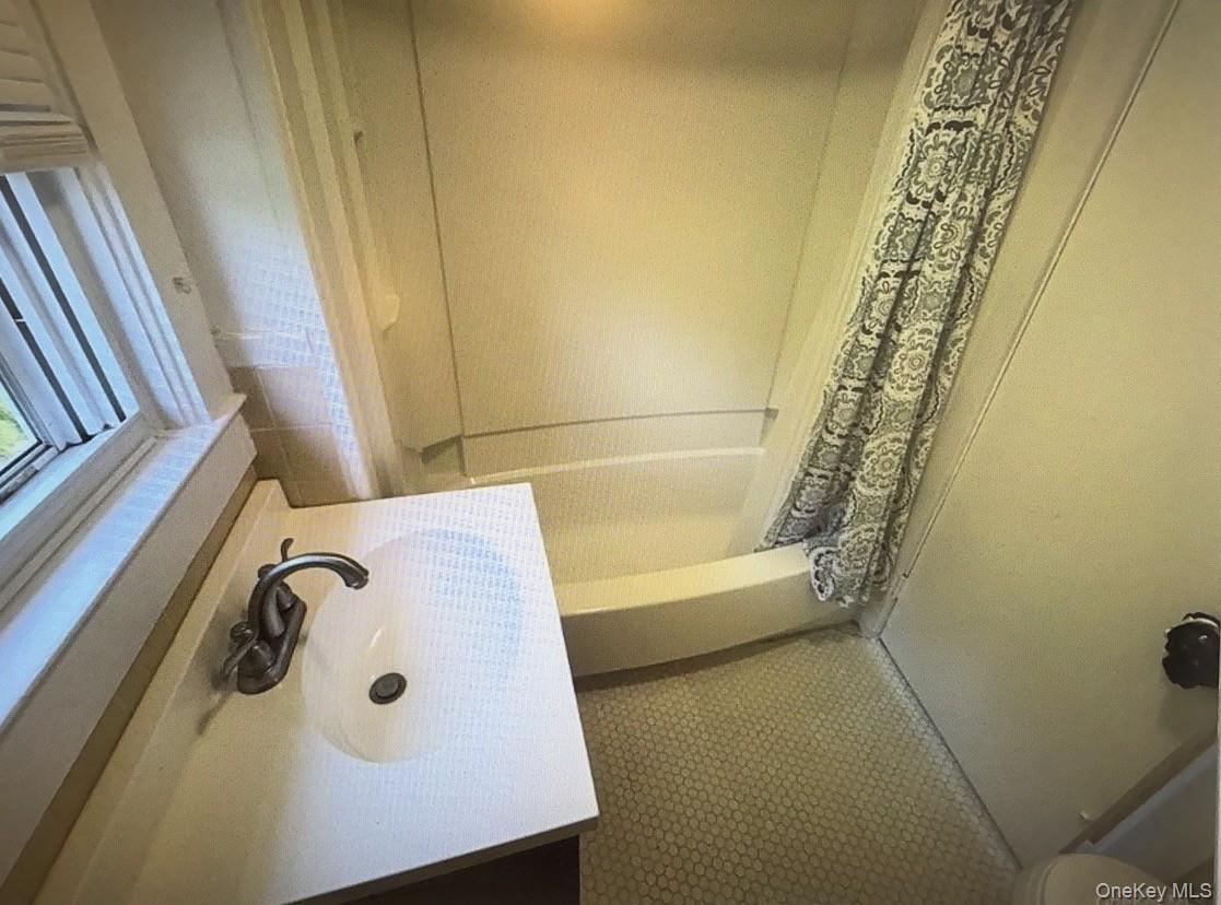 2 Orchard Neck Road Center Moriches, NY 11934 - Photo 5 of 5