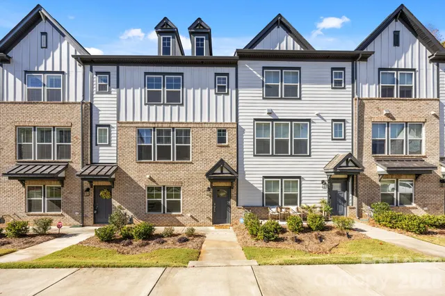 $3,200 | 12313 Landry Renee Place, Charlotte, NC 28277