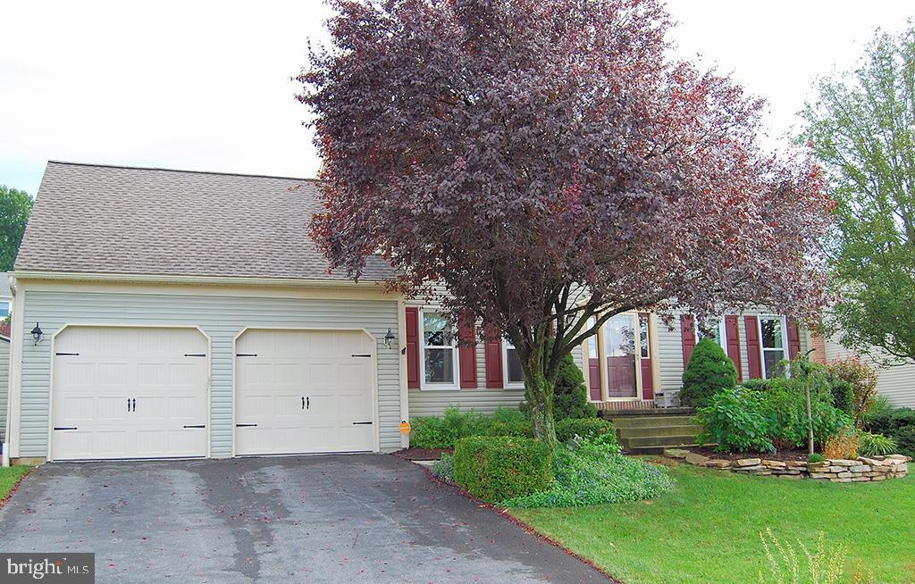 2708 Beacon Drive Sinking Spring, PA 19608 - Photo 6 of 45