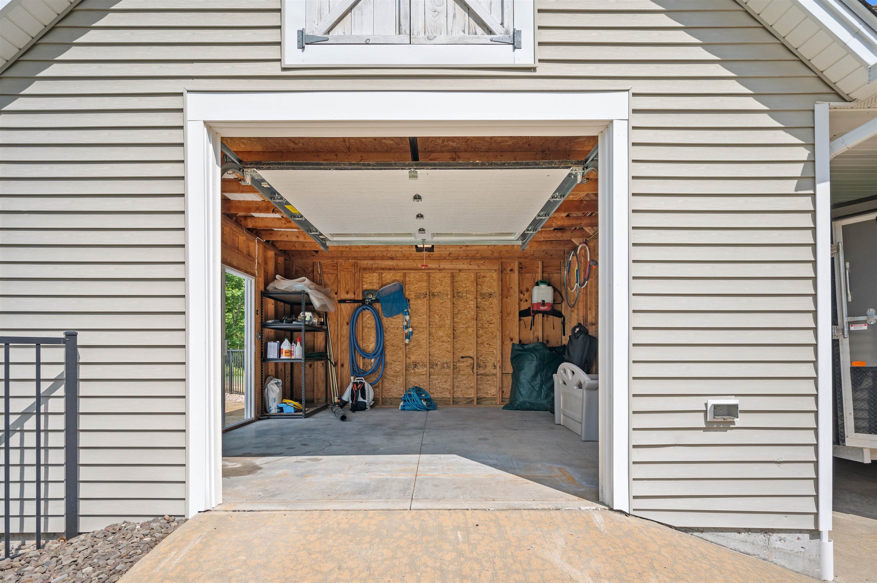 113 S Road Deerfield, NH 03037 - Photo 15 of 60