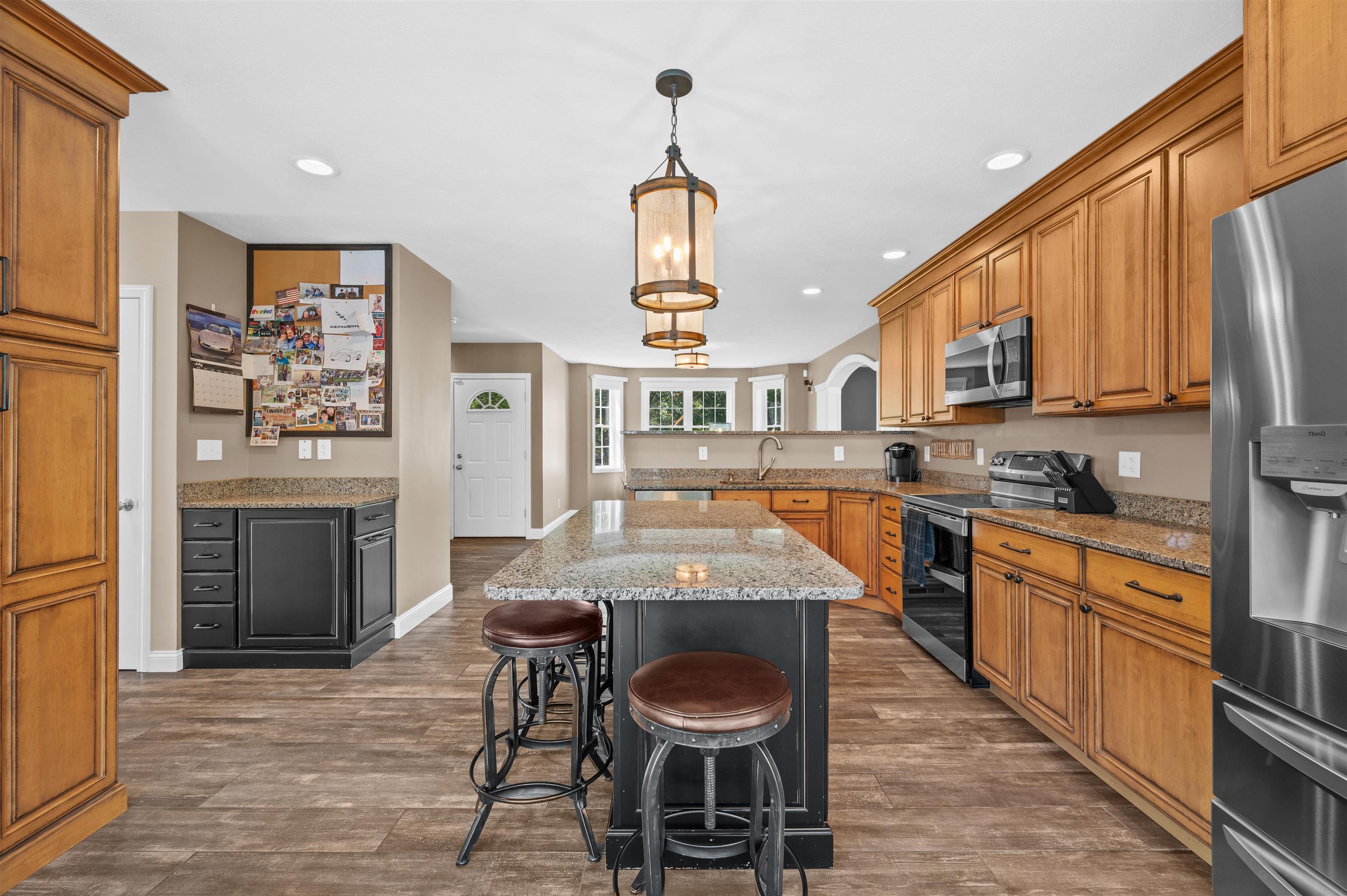 113 S Road Deerfield, NH 03037 - Photo 24 of 60