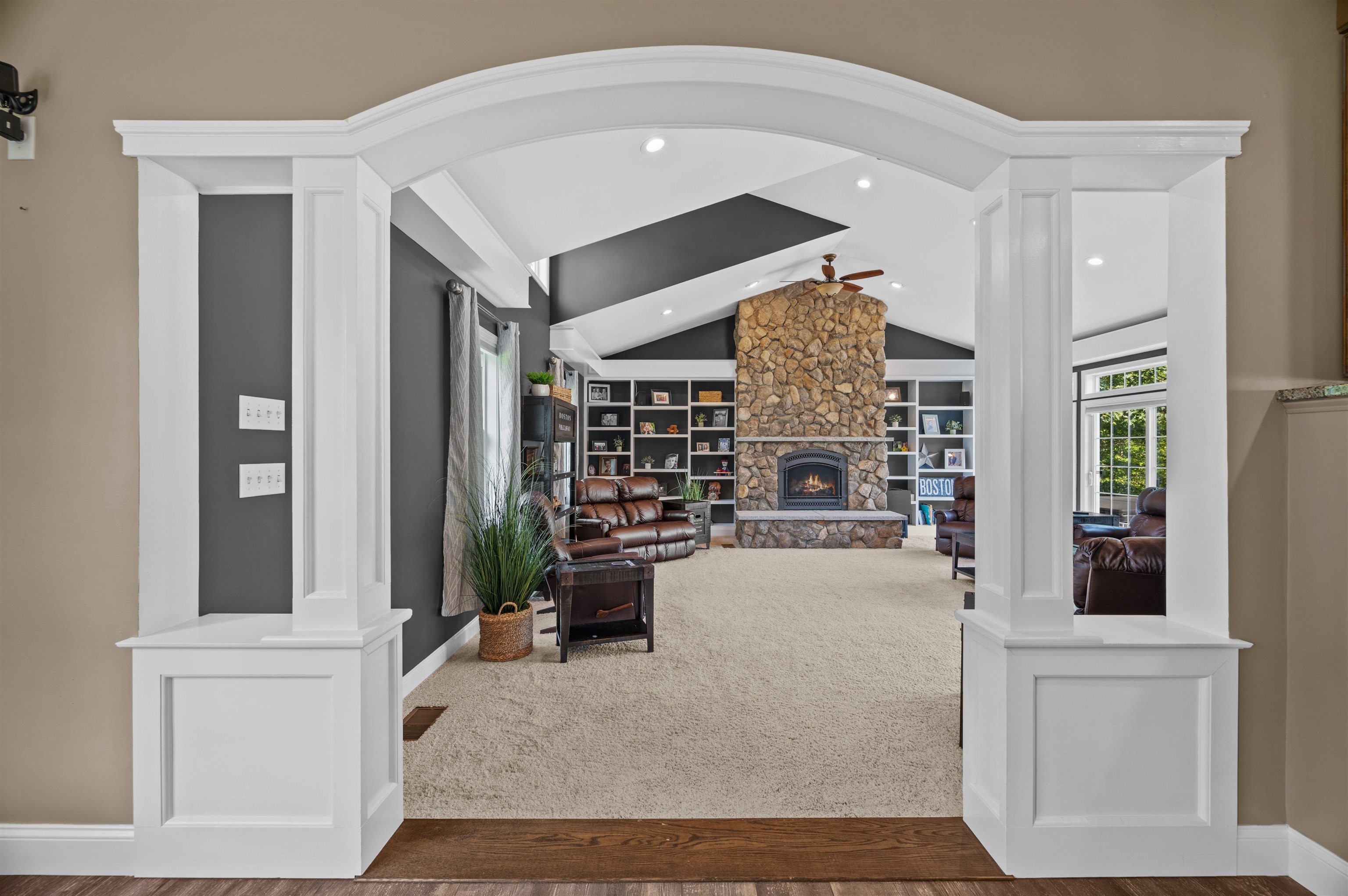 113 S Road Deerfield, NH 03037 - Photo 30 of 60