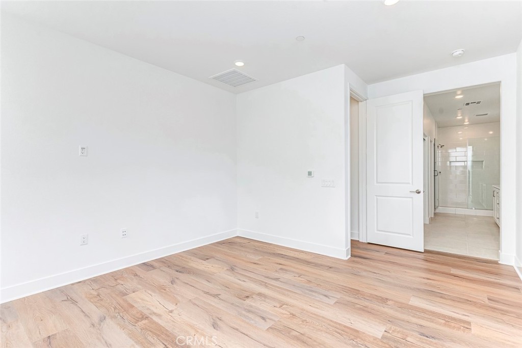 1064 Citron Road Fullerton, CA 92833 - Photo 24 of 37 Owner's Suite
