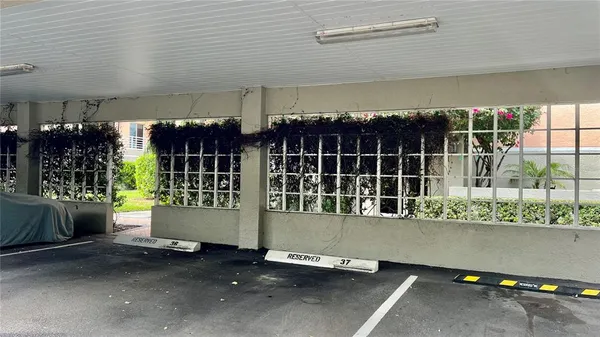 $4,700 | 4981 Bacopa Lane South, Unit 602, St. Petersburg, FL 33715