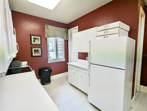 $4,700 | 4981 Bacopa Lane South, Unit 602, St. Petersburg, FL 33715