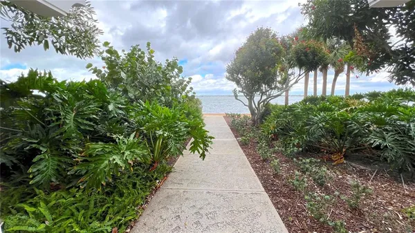 $4,700 | 4981 Bacopa Lane South, Unit 602, St. Petersburg, FL 33715