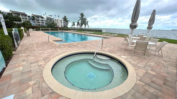 $4,700 | 4981 Bacopa Lane South, Unit 602, St. Petersburg, FL 33715
