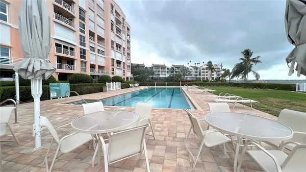 $4,700 | 4981 Bacopa Lane South, Unit 602, St. Petersburg, FL 33715