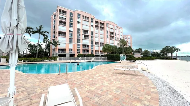 $5,800 | 4981 Bacopa Lane South, Unit 602, St. Petersburg, FL 33715