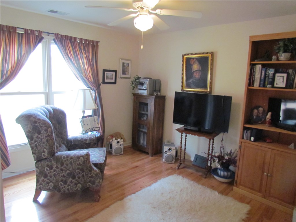 208 Indian Trail Road Seneca, SC 29672 - Photo 12 of 18 Gallery Image 12