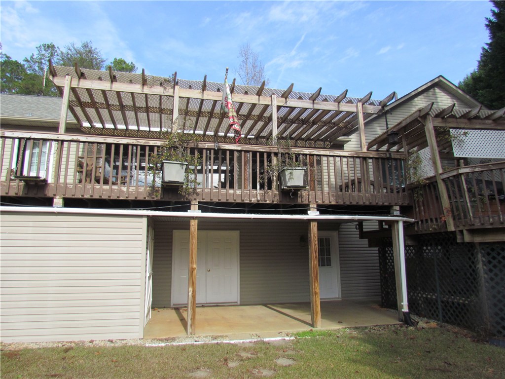 208 Indian Trail Road Seneca, SC 29672 - Photo 4 of 18 Back side view of the house.