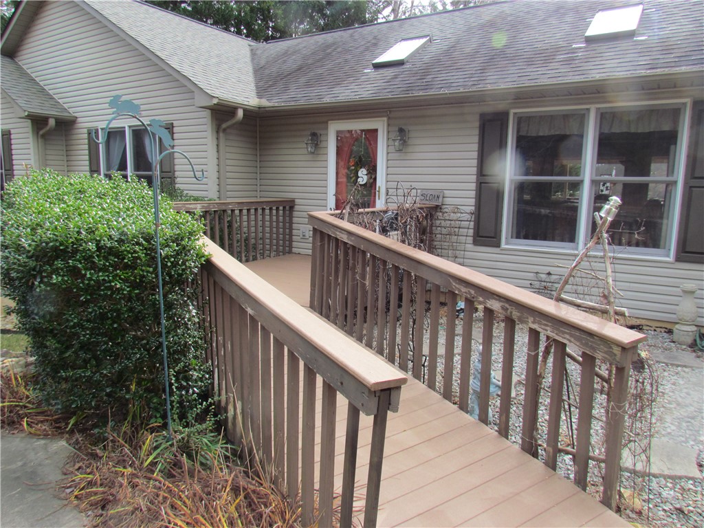 208 Indian Trail Road Seneca, SC 29672 - Photo 6 of 18 Gallery Image 6