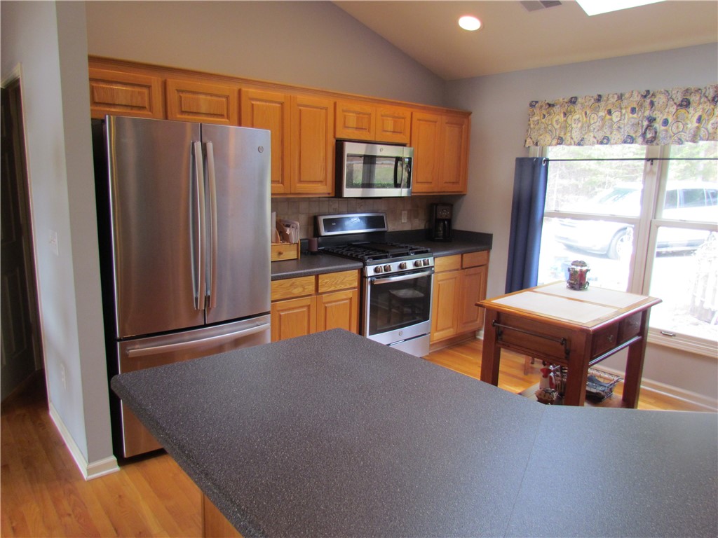 208 Indian Trail Road Seneca, SC 29672 - Photo 10 of 18 Gallery Image 10