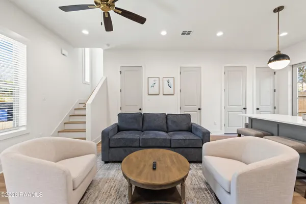 $3,000 | 105 Oaks Archway, Lafayette, LA 70508