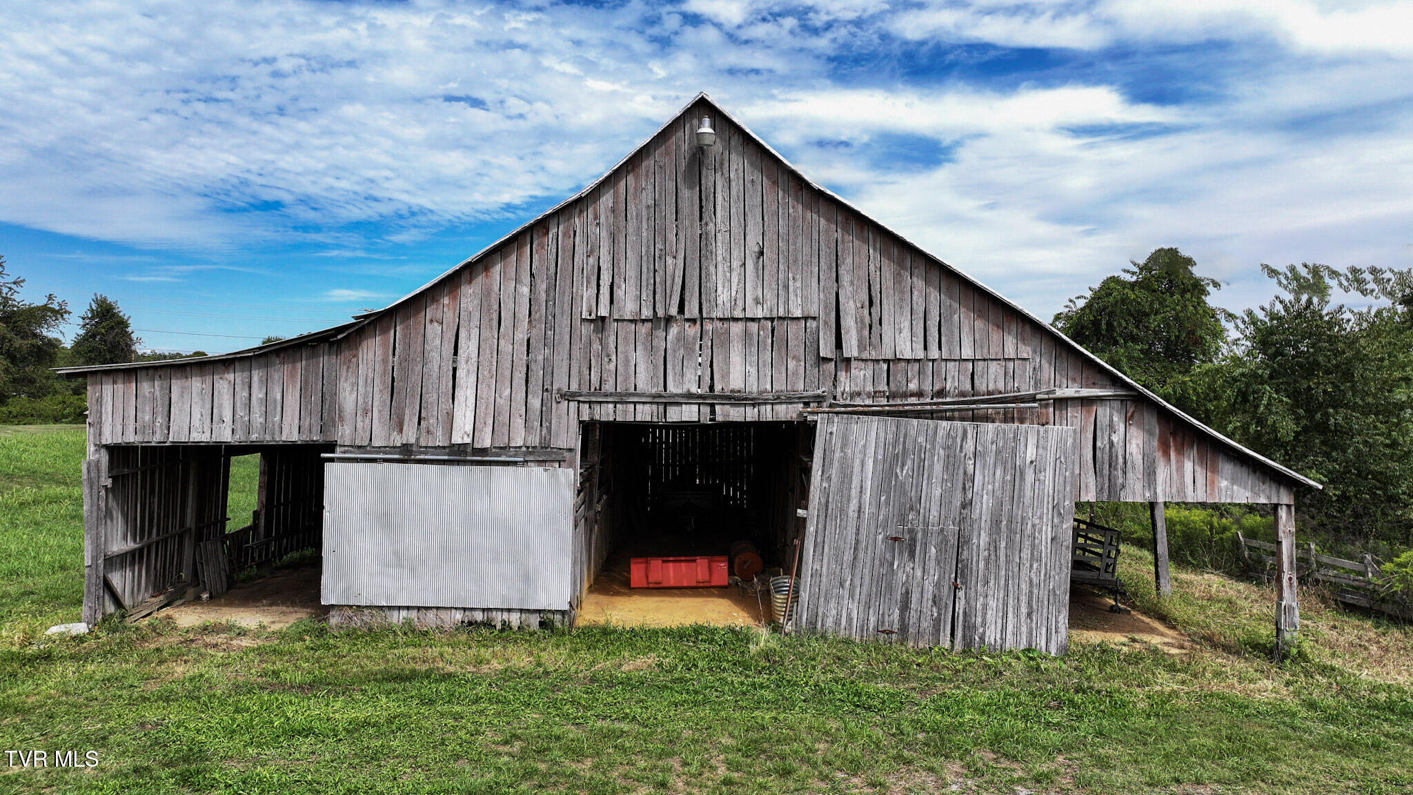 2900 Highway 81 Fall Branch, TN 37656 - Photo 15 of 38 IMG_1366