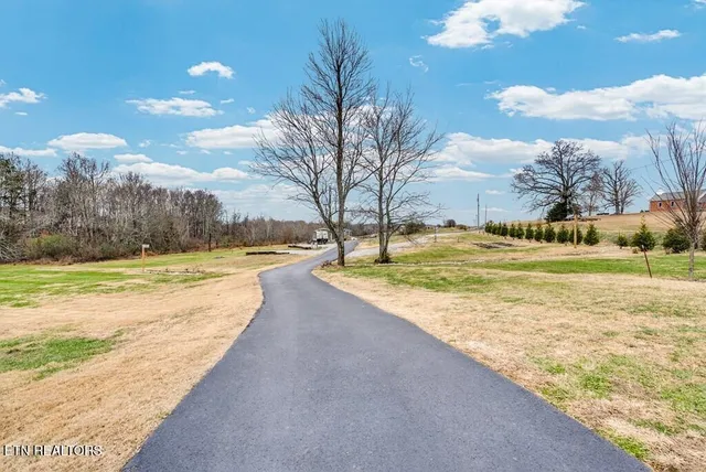 $475,000 | 1083 Fanchers Mill Road, Sparta, TN 38583