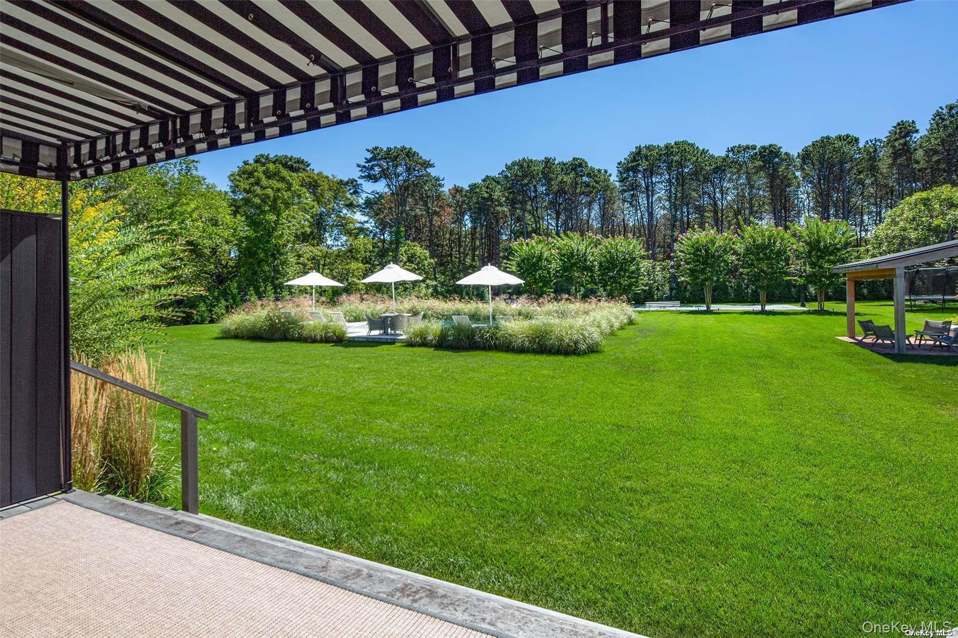 32 Inlet Road Hampton Bays, NY 11946 - Photo 21 of 35