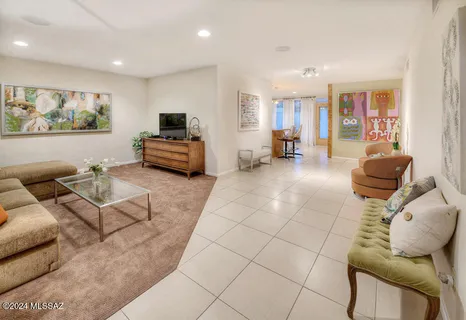 $2,295 | 5050 East Julia Street, Tucson, AZ 85711