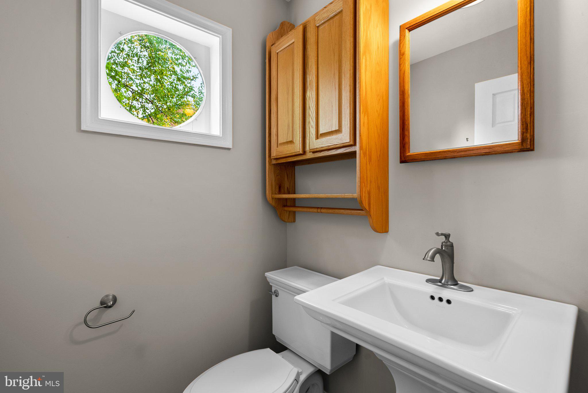 57 Oak Shade Road Gaithersburg, MD 20878 - Photo 4 of 39 Convenient Powder Room on Main Level