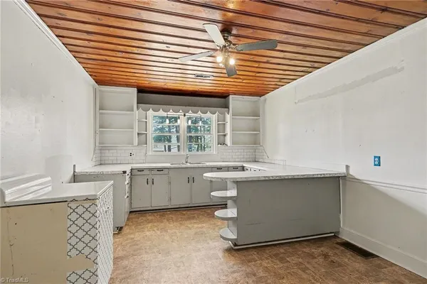 $235,000 | 5099 North Carolina Highway 89 East, Walnut Cove, NC 27052