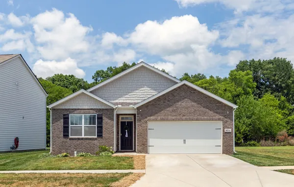 $399,900 | 5051 Hunters Village Drive, Lebanon, TN 37087