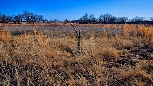 $160,000 | 107 West Huron Circle, Nocona, TX 76255